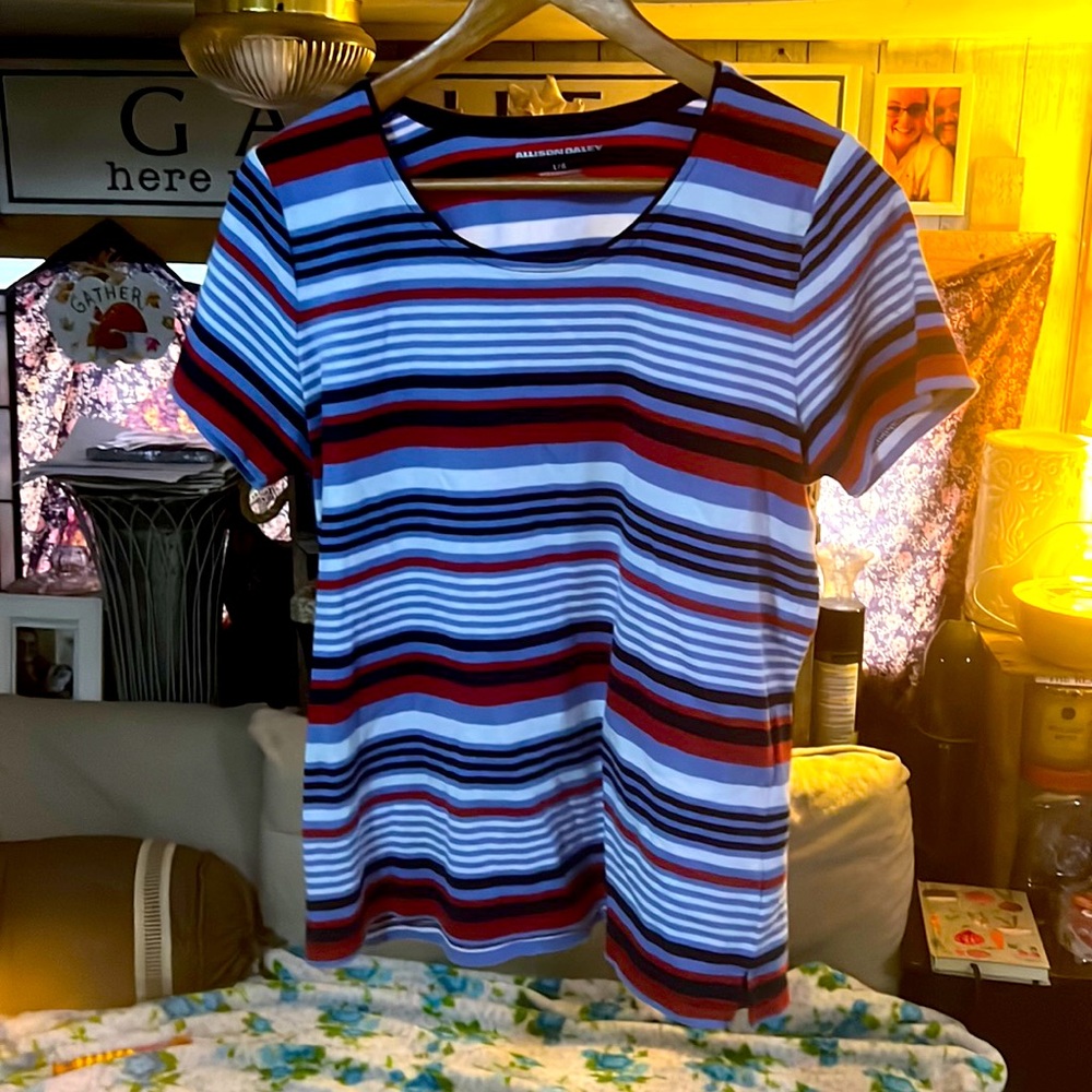 Allison Daley stripped tee